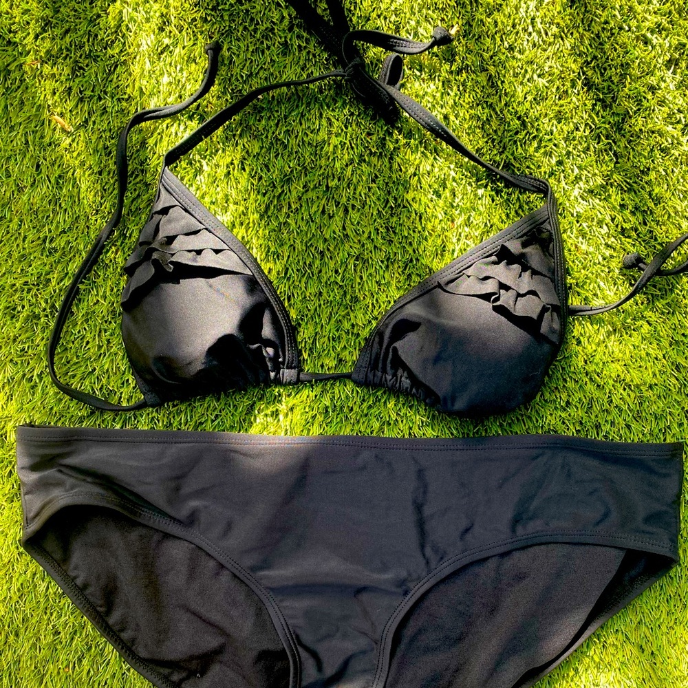Black Bikini